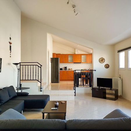 Aura Family Loft Apartment Нафплион Екстериор снимка