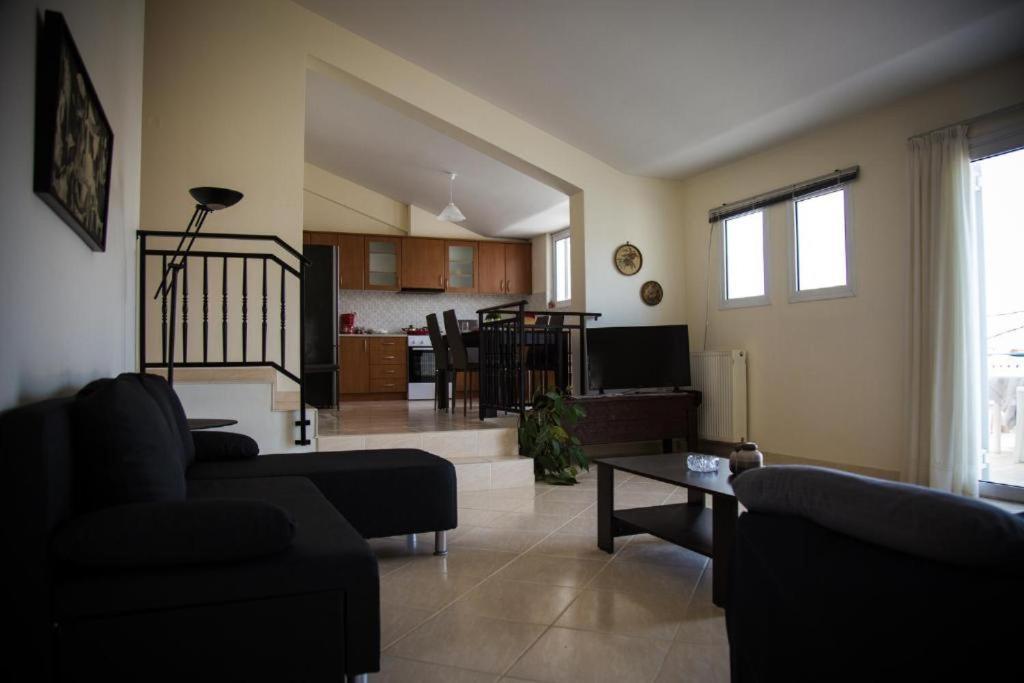 Aura Family Loft Apartment Нафплион Екстериор снимка